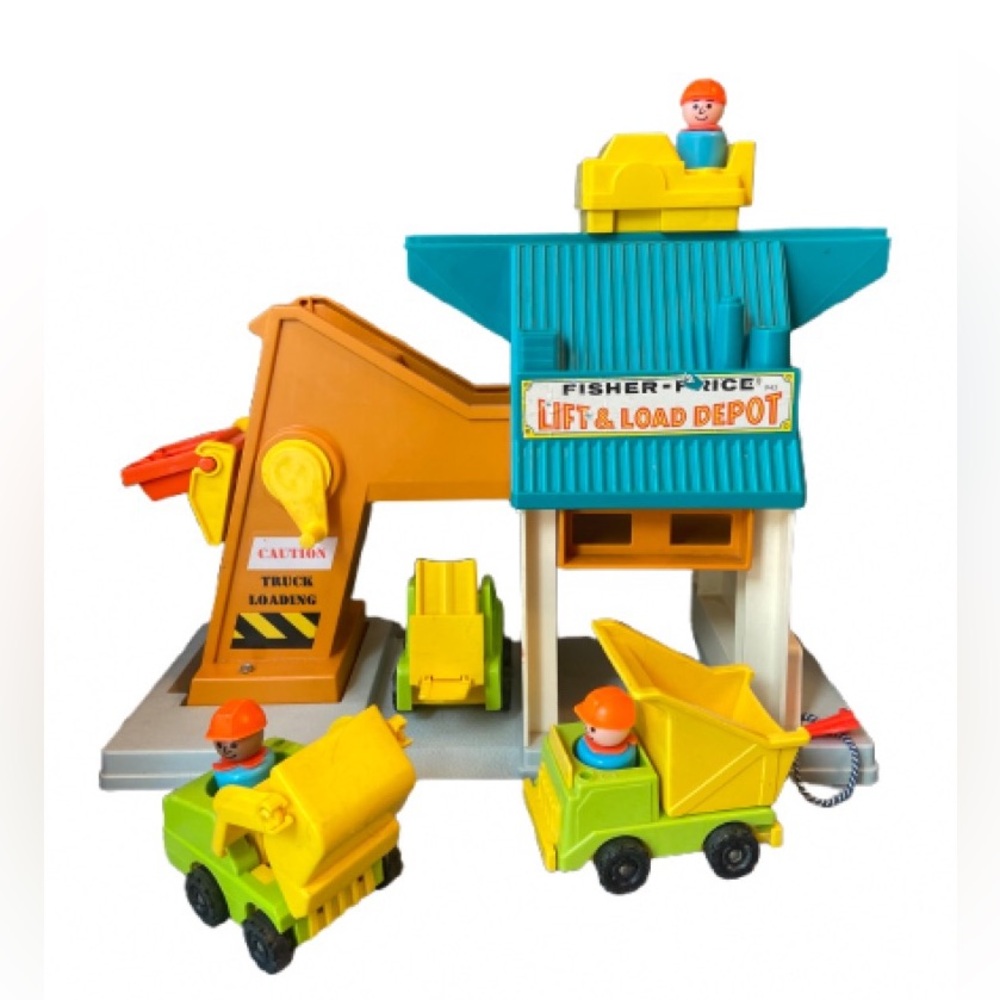 Fisher Price #942  almost a complete set in very good condition